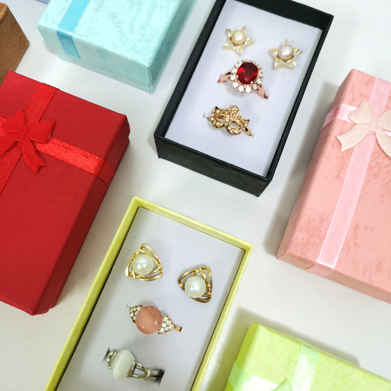 12 ชิ้น/ล็อตกล่องแหวนสร้อยคอจี - Body Jewelry Display บทวิจารณ์และราคา
